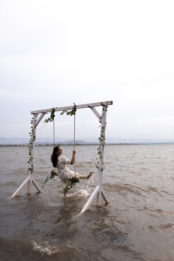 2000 + PRE WEDDING PRESETS - Image 2